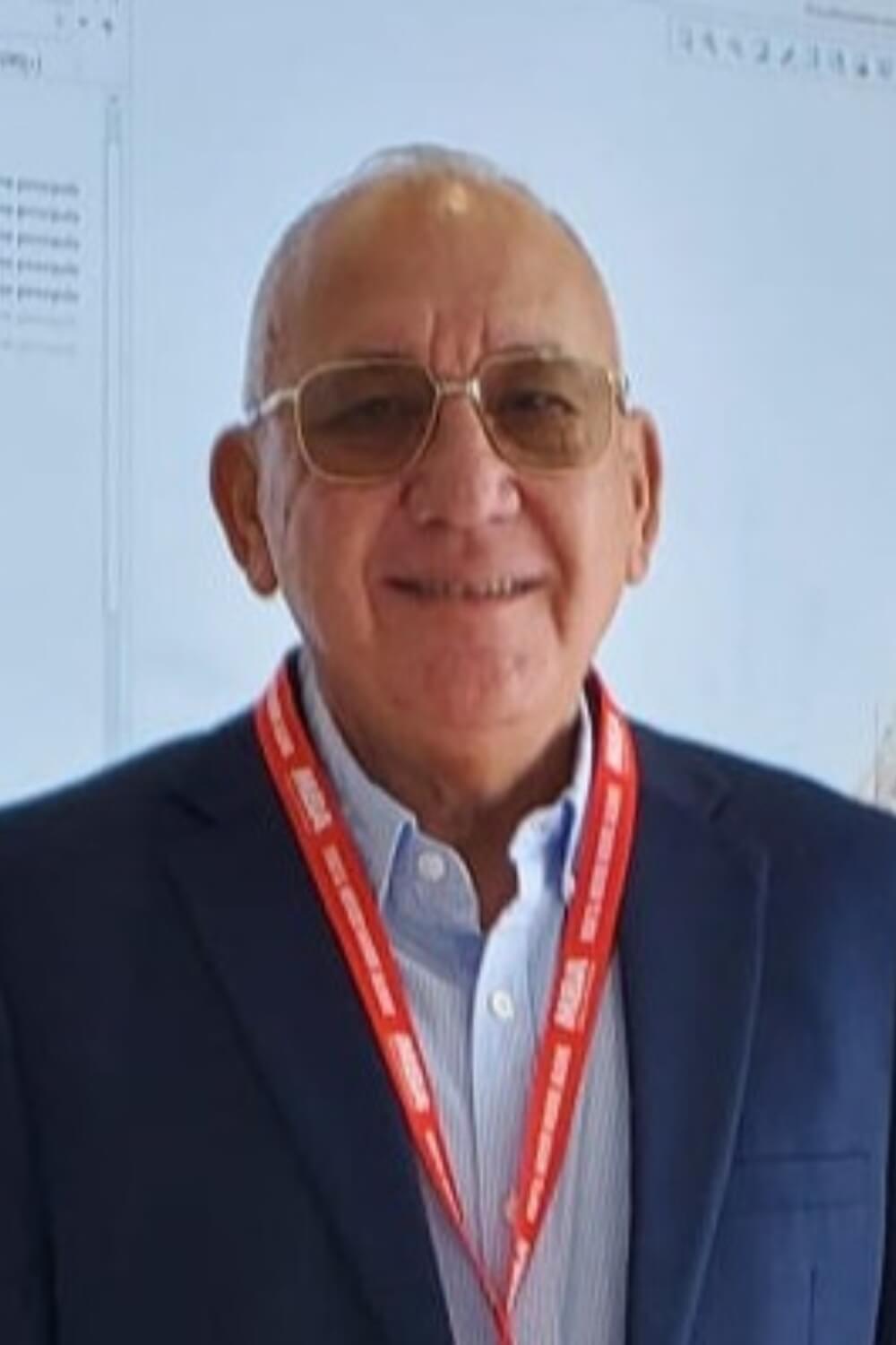 Dr. Abelardo Morales